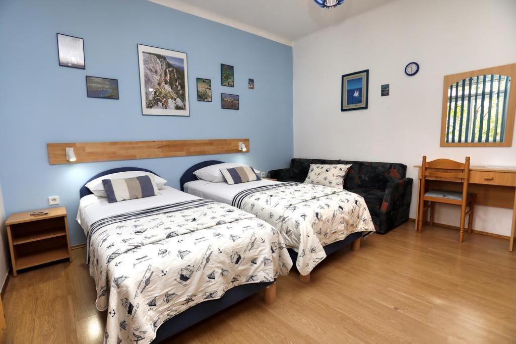 Rooms With A Parking Space Trogir - 17442 Esterno foto